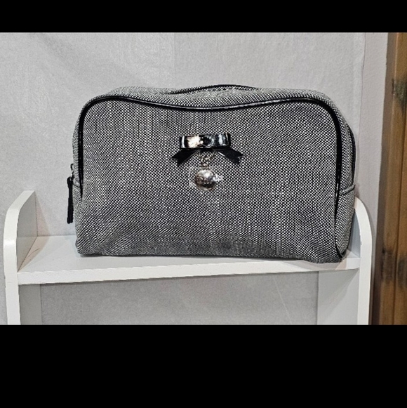 Dior Black and Silver Cosmetic Bag - Picture 9 of 9
